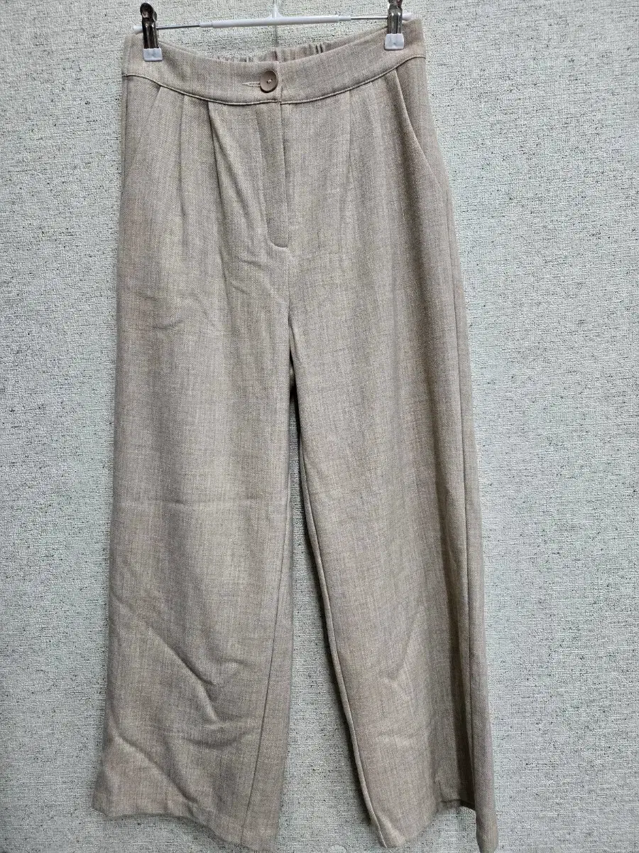 Overdue Flare Mohair Slit Knit Pants on Bunjang Global Site.